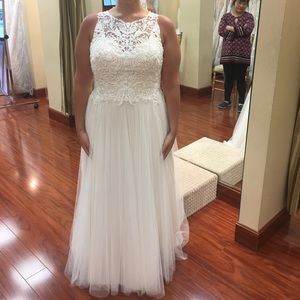 Stella York Wedding Gown